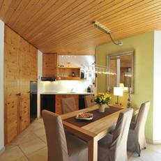 Schweizerhof Ferienwohnungen Lenzerheide 5 
