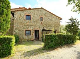 Apartment Il Pettirosso Gaiole in Chianti 