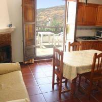 Apartamentos Turisticos Las Chimeneas 