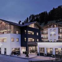 Hotel La Fradora - Dolomites Hotel 