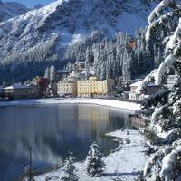 Posthotel Holiday Villa Arosa 