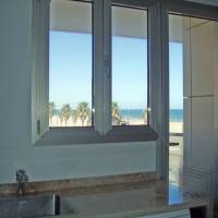 Valencia Beach Apartments 