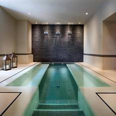 Schloss Wellness & Family 