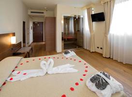 Hotel Lovere Resort & Spa 