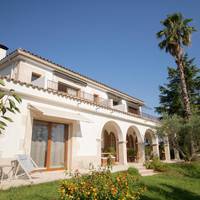 Montjuic Bed & Breakfast 
