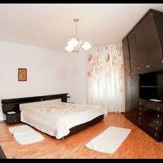 Apartment Pink Lady Brez 