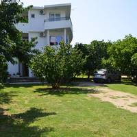 Apartments Lovac Azurina 