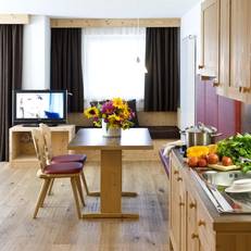Martina Breakfast Lodge 