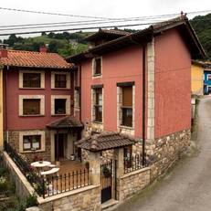Apartamentos la Regoria 
