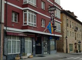Hotel Naranjo De Bulnes 