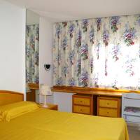 Apartamentos Centremar 