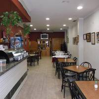 Hostal Miguel y Juani 