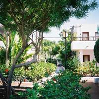 Apartamentos Maribel 