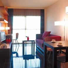 Hesperia Fira Suites 