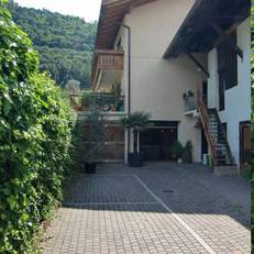 Neuprantl Apartments 