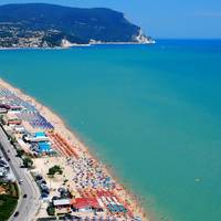 Adamo Ed Eva Resort 