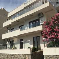 Days Inn Apartments 