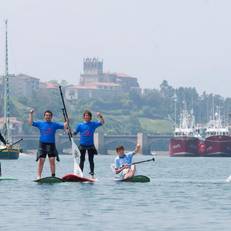 Surfing San Vicente 