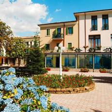 Park Hotel Jolanda 
