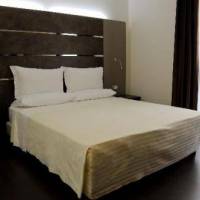 Base Hotel To Stay 