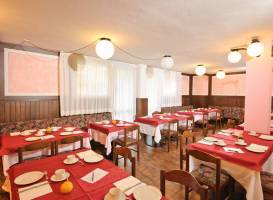 Hotel Monclassico 