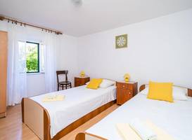 Apartments Lidija 