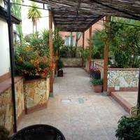 Acitrezza Inn B&B 