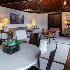 Isla Baja Suites 