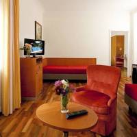 Giuliano Suites 