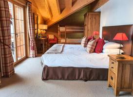 Mountain Lodge 