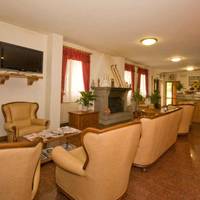 Hotel del Lago 