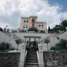 Villa Lussana 