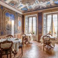 Hotel Pironi 