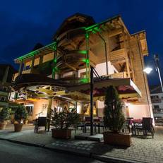Hotel Arisch 
