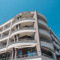 Hotel Laguna 