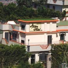 Andris Hotel 