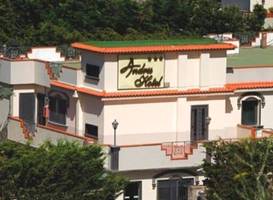 Andris Hotel 