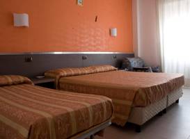 Hotel Renato 