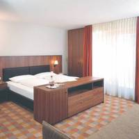 Hotel Tubris 