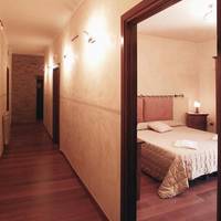 Ranch Hotel 