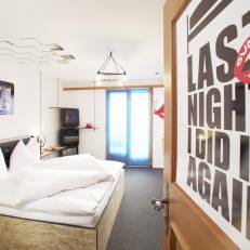 Arena Lodge 