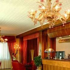 Hotel Poppi 