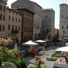 Hotel Tuder 
