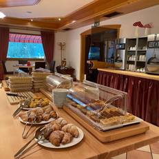 Hotel Larch 