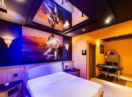 Zouk Hotel 