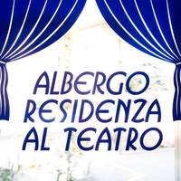 Al Teatro 