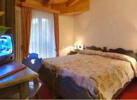 Hotel Job 