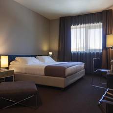 G Hotel 