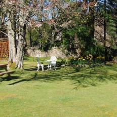 Columba House Hotel & Garden Restaurant 
