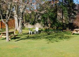 Columba House Hotel & Garden Restaurant 